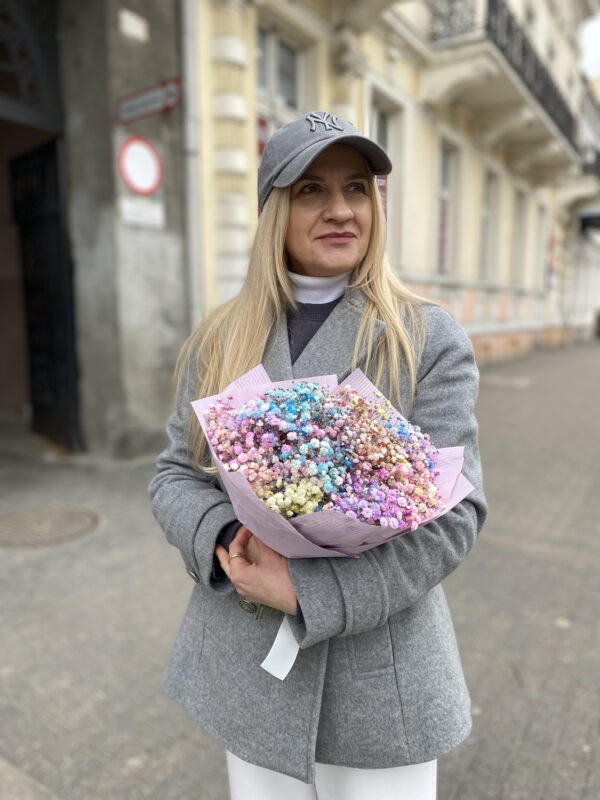bukiet 4 Bukiet z naturalnej, kolorowej gipsówki